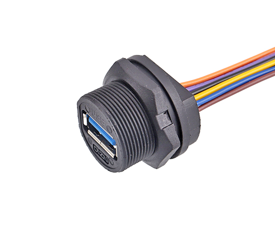 Водонепроницаемый USB-разъём 13/16″ с резьбой IP67/IP68