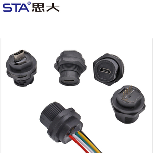 Герметичное гнездо Micro USB с резьбовым соединением, IP67/IP68